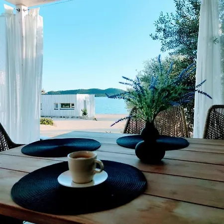 Buqez Home&sea 65, 32 דראגה