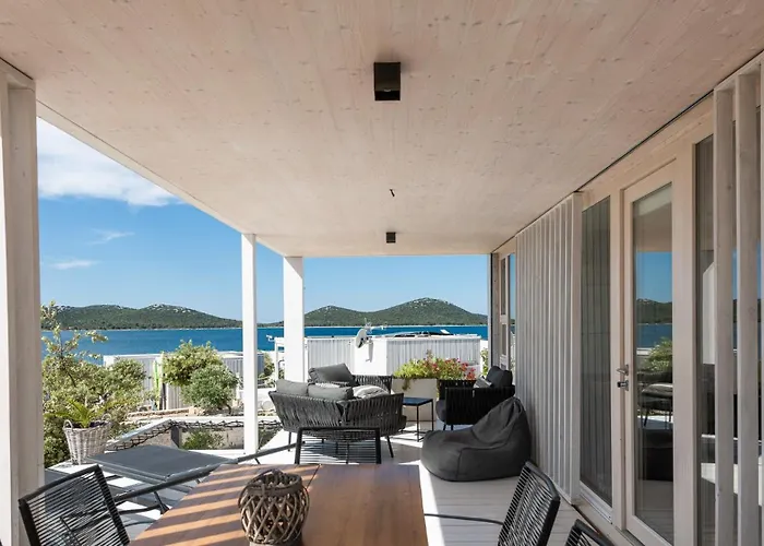 Prázdninový dům Buqez Home&sea 65, 32