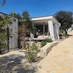 Buqez Home&sea 65, 32 Nyaraló *