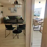 Buqez Home&sea 65, 32 Casa de Férias Drage