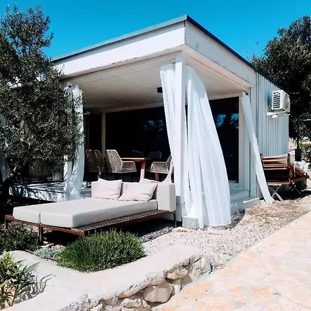 Holiday home Buqez Home&sea 65, 32 Drage
