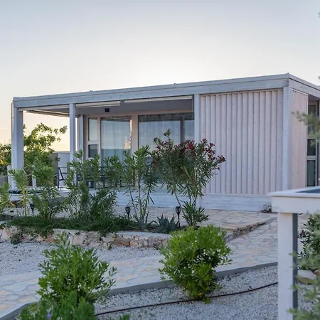 Buqez Home&sea 65, 32 דראגה