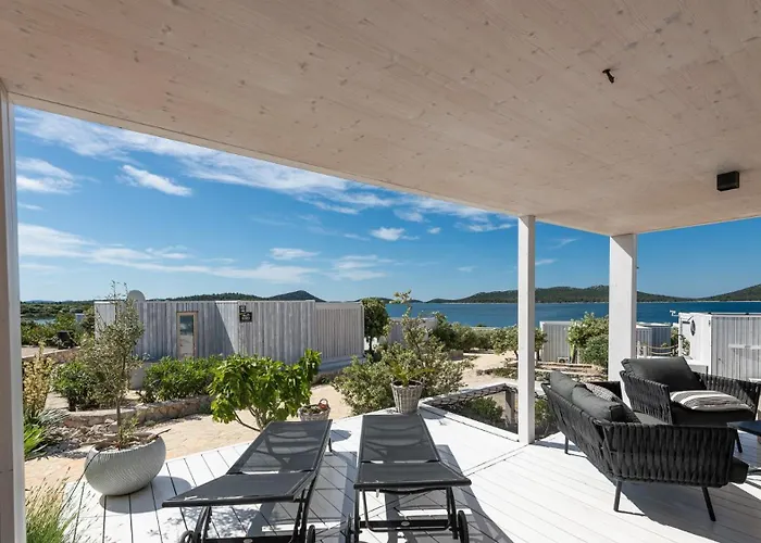 Buqez Home&sea 65, 32 Hébergement de vacances